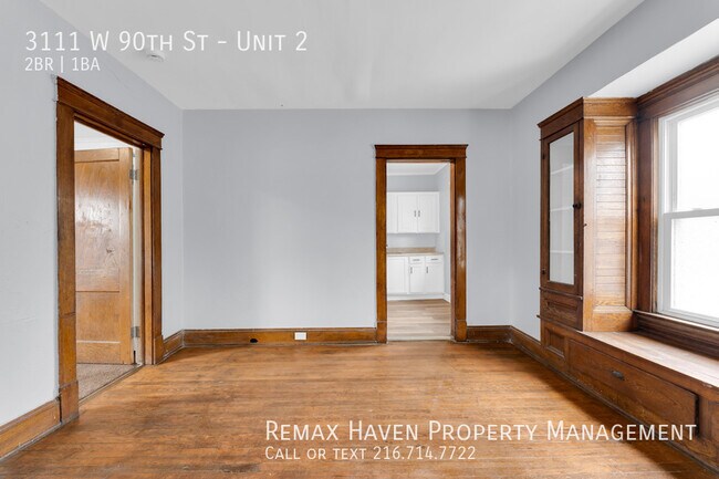 Building Photo - 3111 W 90th St