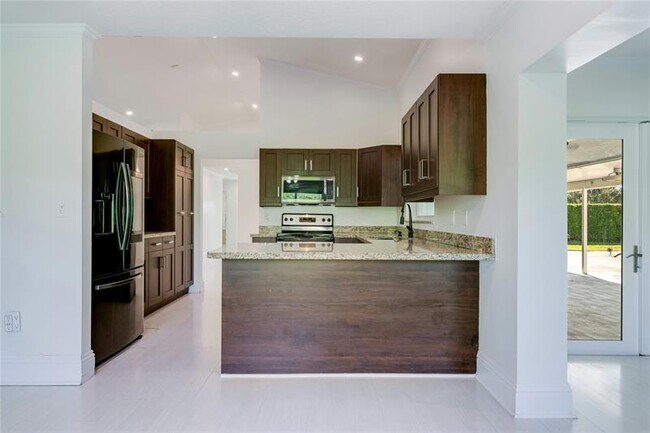 Building Photo - 16200 SW 286th St
