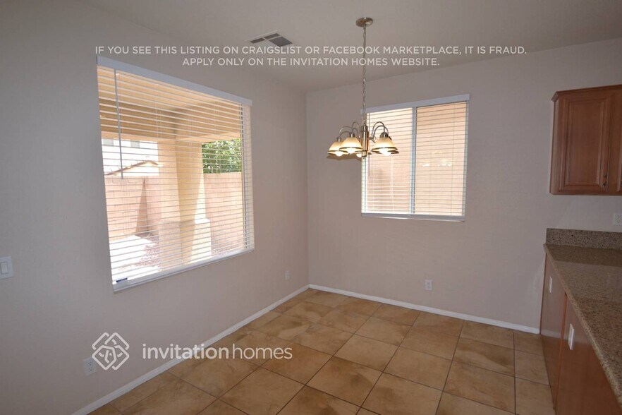Building Photo - 8344 S Pioneer Way