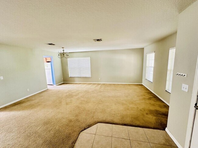 Building Photo - 13828 Chihuly Ct