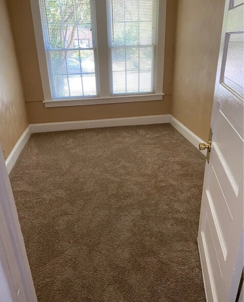 Building Photo - 9267 Buckman Ave