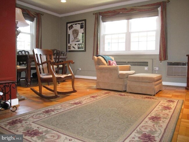 Building Photo - 4374 N Pershing Dr