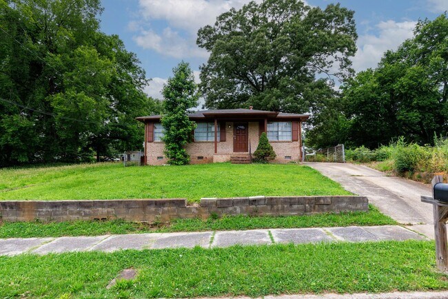 Building Photo - 3 Bedroom/2 Bath in Birmingham