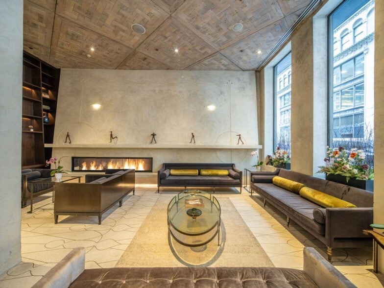 Primary Photo - 114 E 32nd St