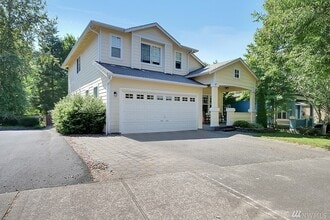 Building Photo - 1637 McDonald Ave