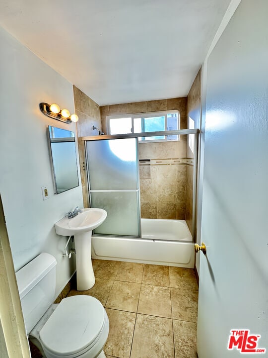 Building Photo - 451 S Oakhurst Dr