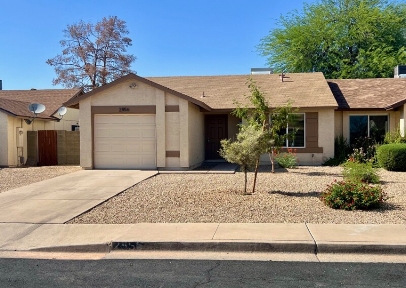 Building Photo - 2856 E Impala Ave
