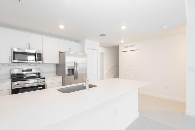 Building Photo - 12476 SW 248th St