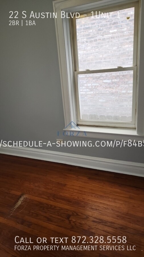 Building Photo - 22 S Austin Blvd