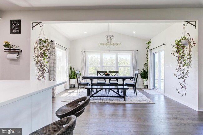Building Photo - 41355 Tarragon Leaf Dr