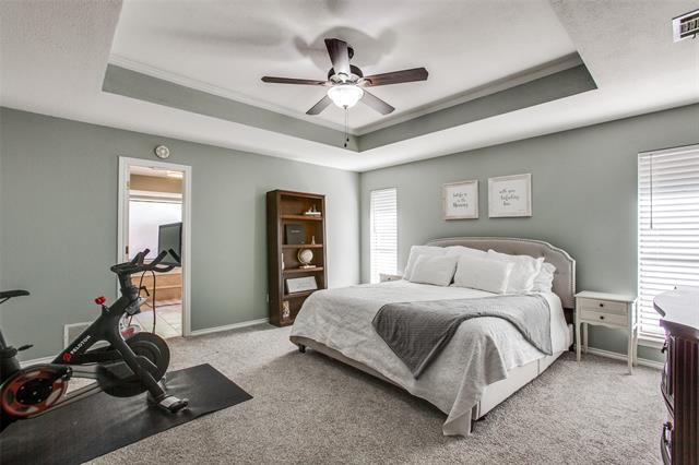 Building Photo - 2211 Bluebonnet Dr