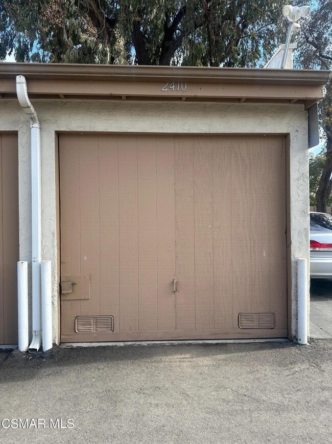 Building Photo - 2410 Bolker Dr
