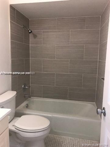 Building Photo - 9459 SW 76th St