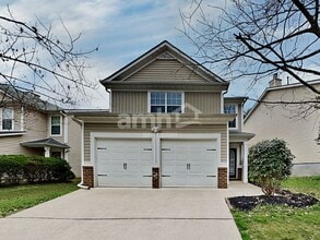 Building Photo - 118 Hidden Creek Dr