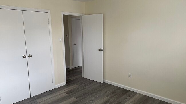 Building Photo - 5811 254th St