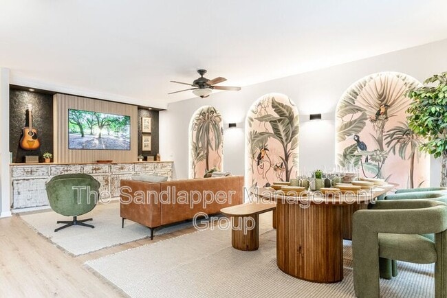 Building Photo - 4640 Glenn St