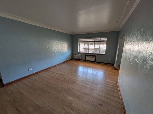 Building Photo - Spacious 1-bedroom apartment in a excellent location
