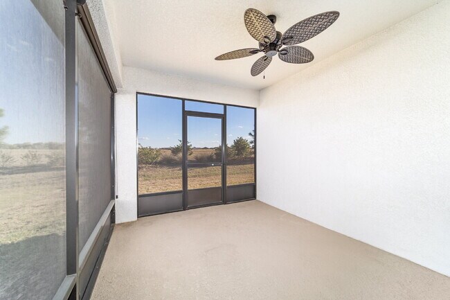 Building Photo - 5543 SW 85th Ave Rd