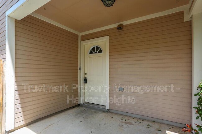 Building Photo - 1208 Westway Cir