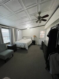 Building Photo - 506 Penn St