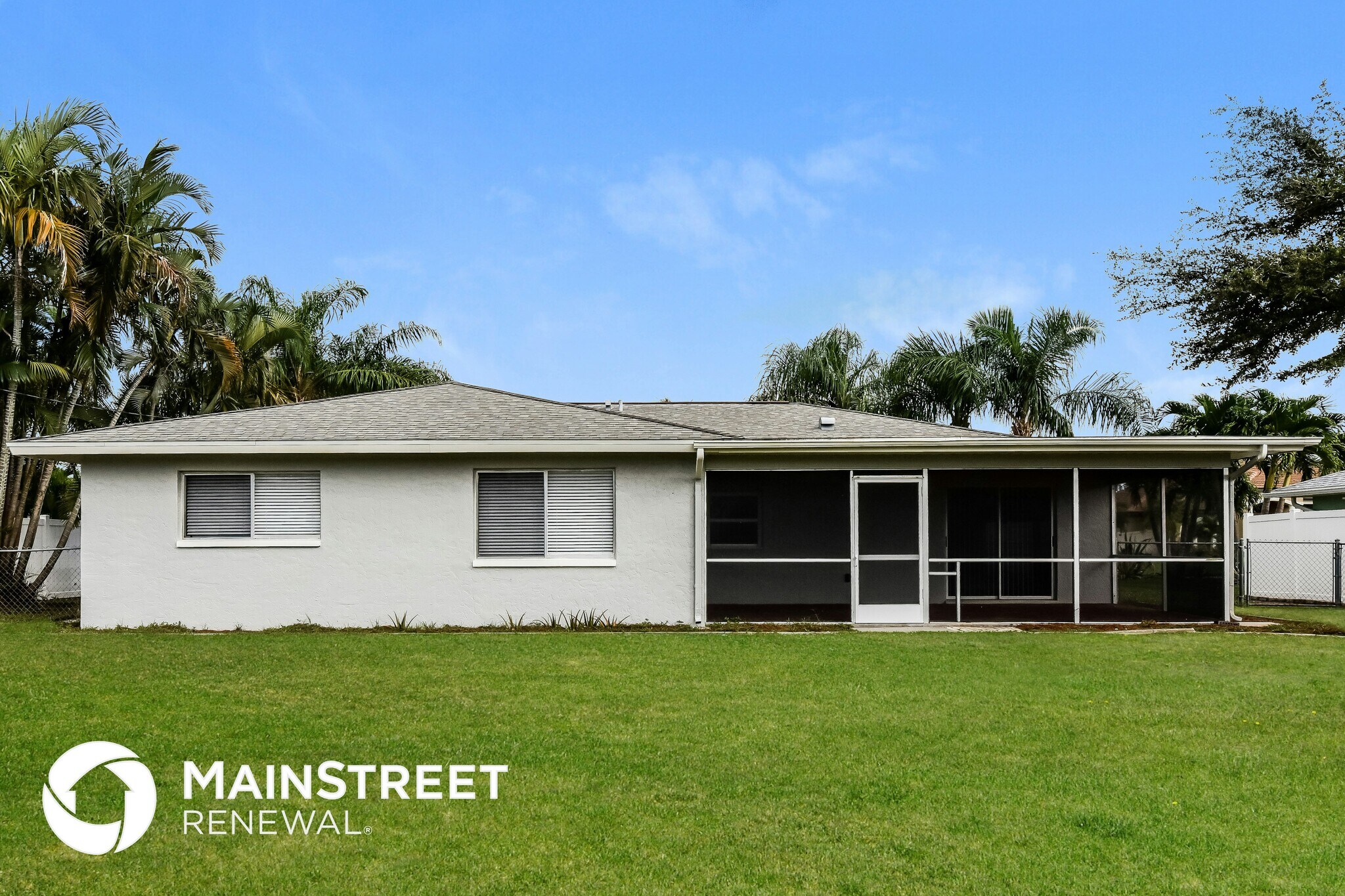 Building Photo - 1122 SE 17th St