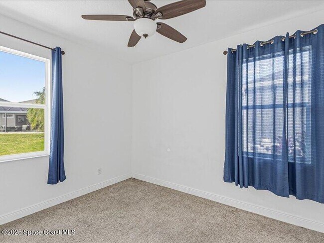 Building Photo - 7921 Mocan Ct