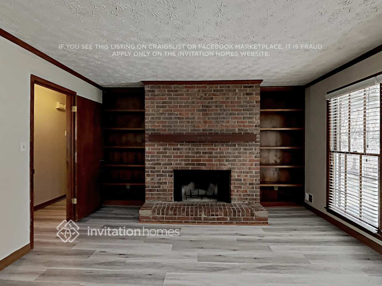 Building Photo - 542 Kenwood Rd