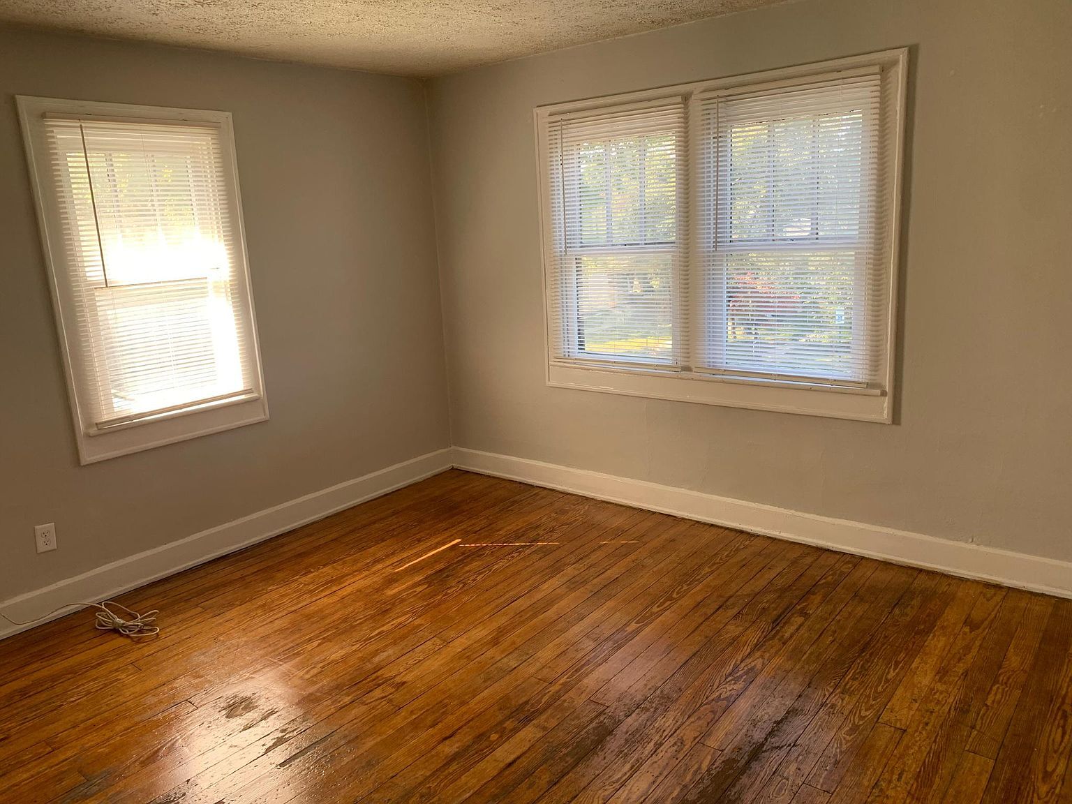 Building Photo - 813 N Bancroft St