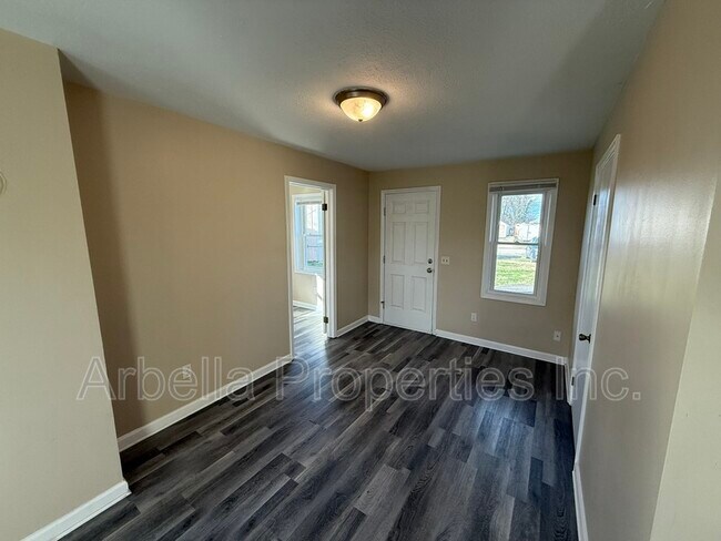 Building Photo - 1509 Fuller St