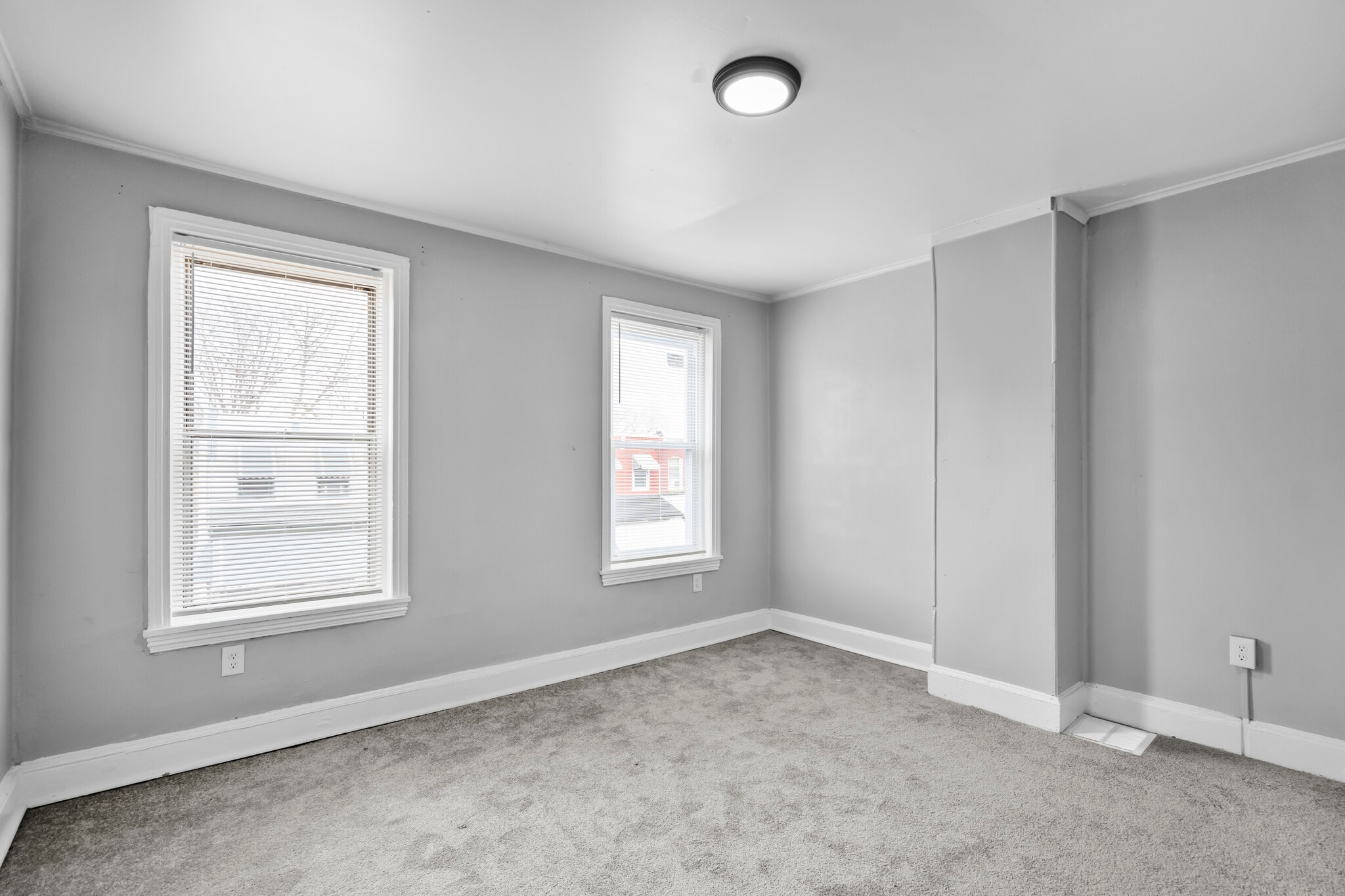 Building Photo - 3856 Olive St