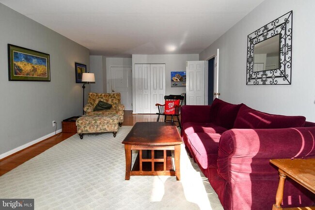 Building Photo - 4601 N Park Ave