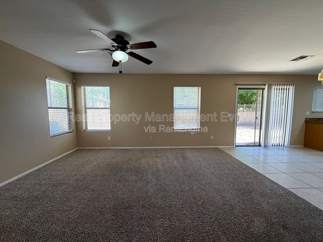 Building Photo - 8145 W Palo Verde Ave