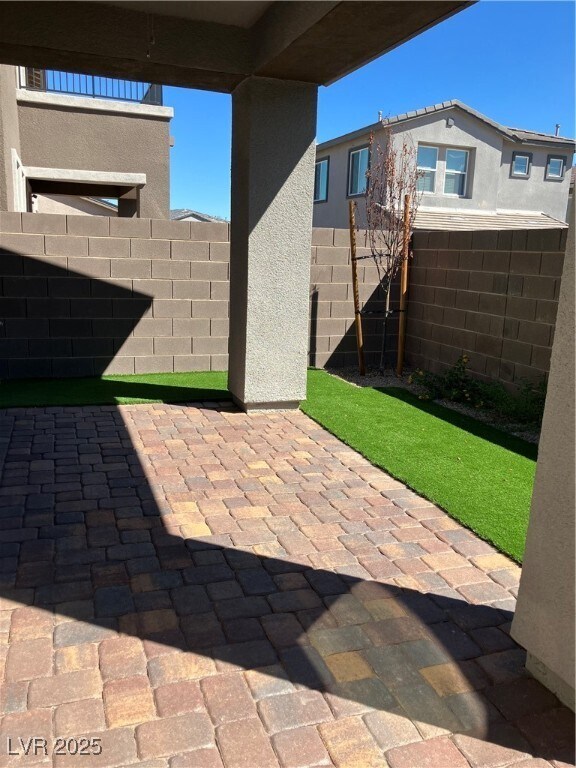 Building Photo - 1049 Strada Tortona