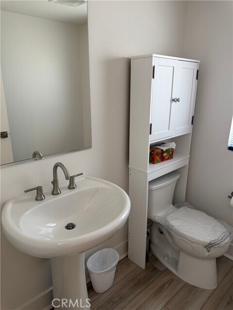 Building Photo - 3930 Lavine Wy