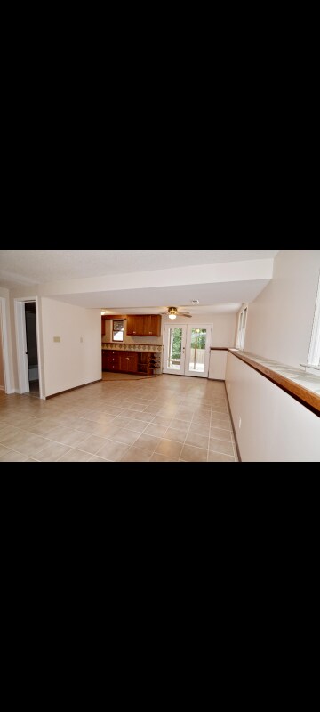 Building Photo - 404 Belmellen Ct