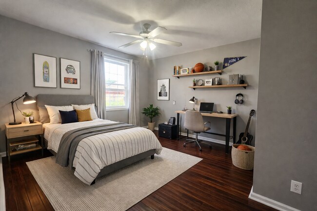 Building Photo - $2500 - 5 Bedrooms 3 Baths + Bonus Room