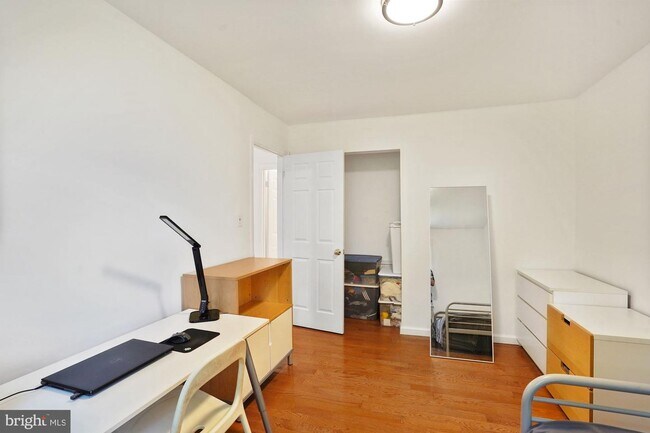 Building Photo - 6367 Buffie Ct