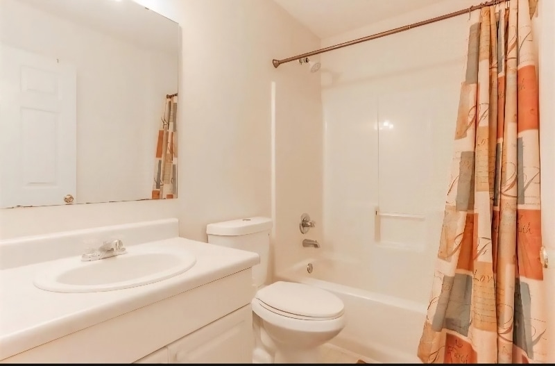 Building Photo - 915 Vonna Jo Cir