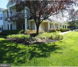 Building Photo - 4003A Saxony Dr