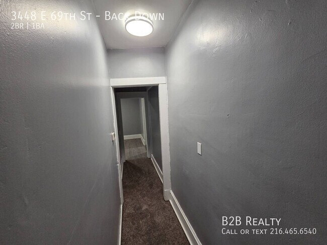 Building Photo - 3448 E 69th St