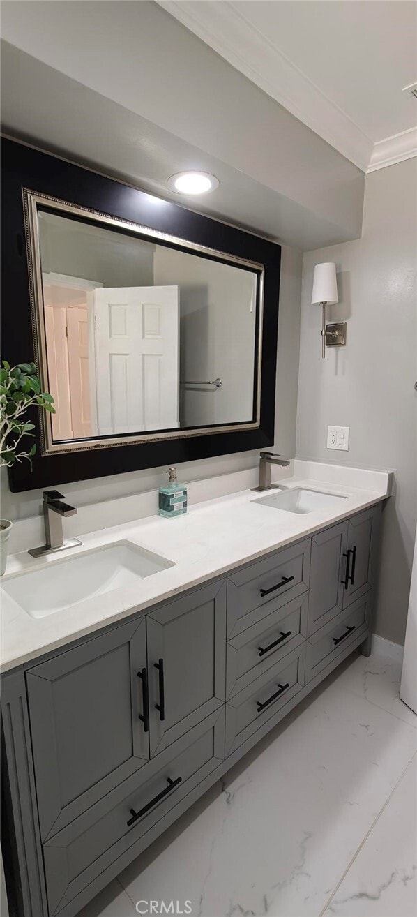 Building Photo - 3421 Palos Verdes Dr N