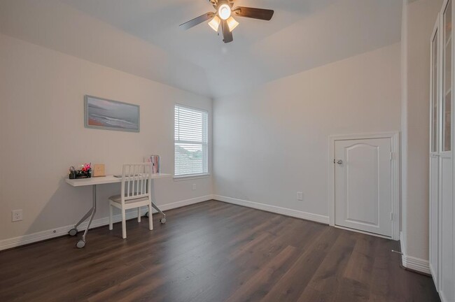 Building Photo - 3114 Calla Lily Trl