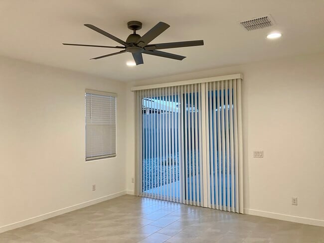 Building Photo - 16722 W Audrey Ln