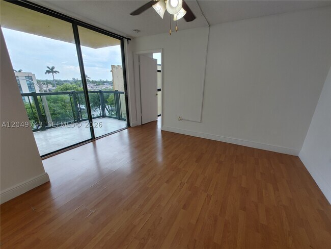 Building Photo - 11800 SW 18th St