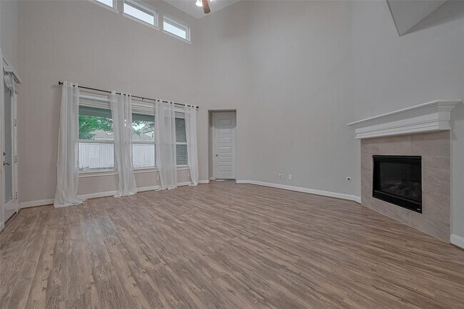 Building Photo - 707 Fresh Sage Crossing