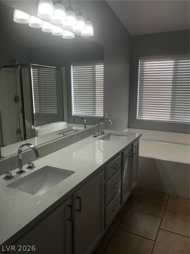 Building Photo - 3729 Discovery Creek Ave