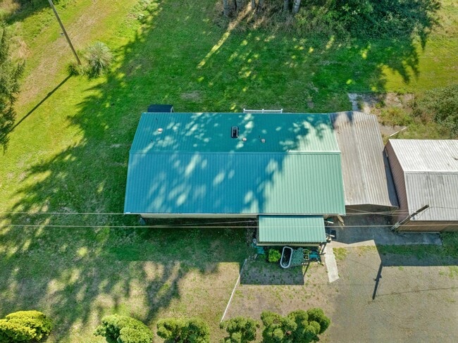 Building Photo - 4 Fairbairn Rd