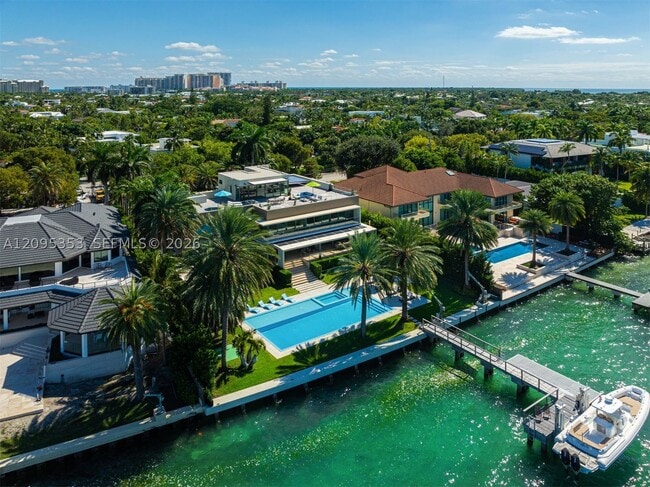 Building Photo - 360 Harbor Dr