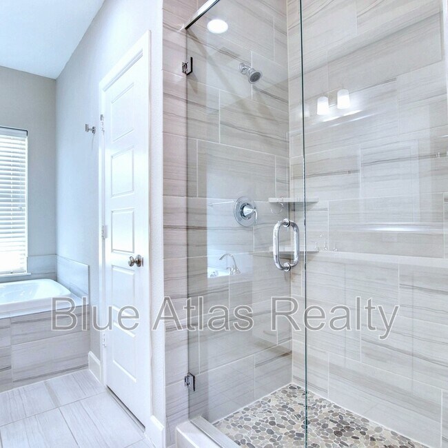 Building Photo - 5948 Morning Star Pl