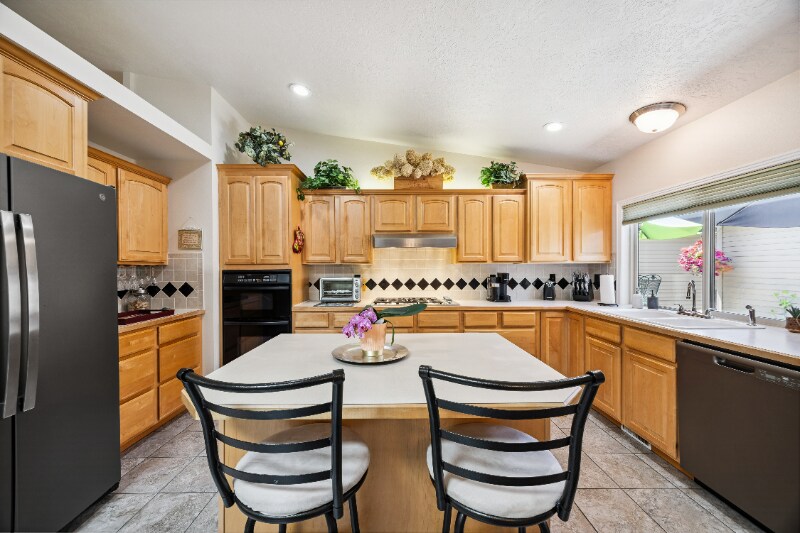 Building Photo - 5932 W Ashville Ln